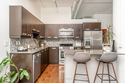 Photo 12 at 206 - 2 Fieldway Road, City Centre West, Toronto