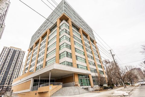 Photo 33 at 206 - 2 Fieldway Road, City Centre West, Toronto