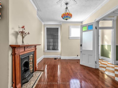 Photo 4 at 258 Harbord Street, Little Italy, Toronto