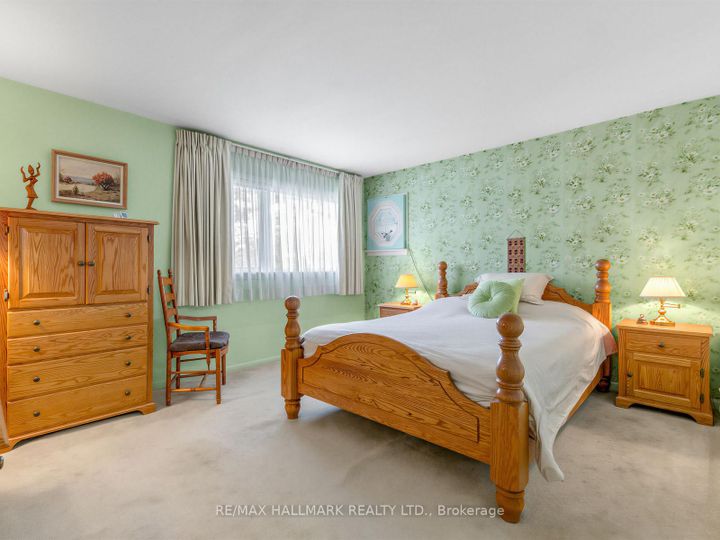 Photo 14 at 11 Sutcliffe Drive, Bayview Village, Toronto