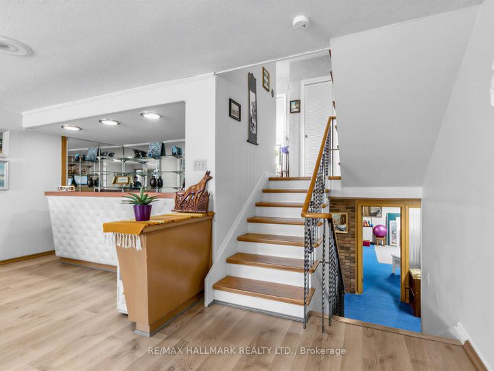 Photo 19 at 11 Sutcliffe Drive, Bayview Village, Toronto