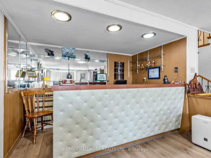 Photo 23 at 11 Sutcliffe Drive, Bayview Village, Toronto