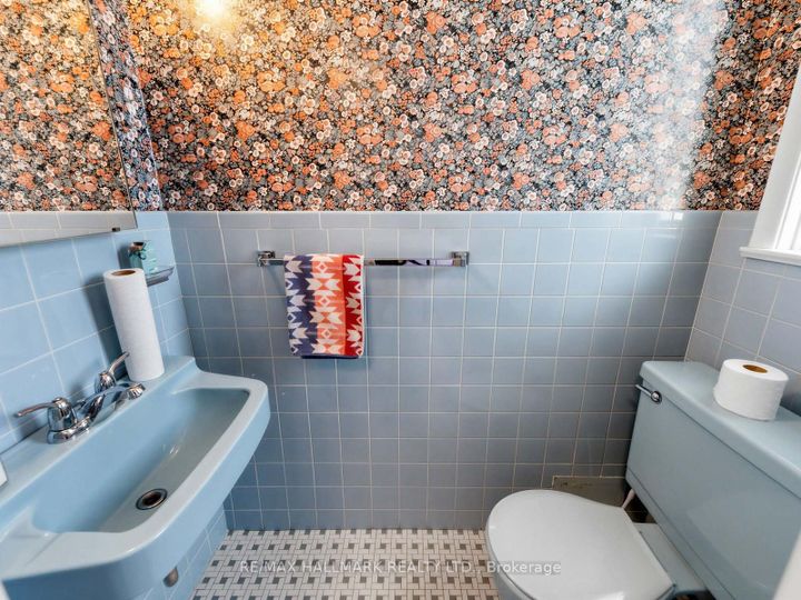 Photo 27 at 11 Sutcliffe Drive, Bayview Village, Toronto