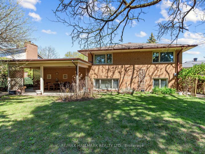 Photo 33 at 11 Sutcliffe Drive, Bayview Village, Toronto