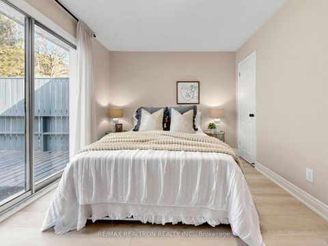 Photo 23 at 76 Clancy Drive, Don Valley Village, Toronto
