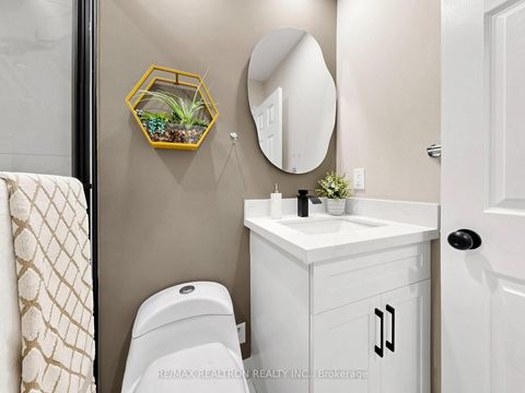 Photo 27 at 76 Clancy Drive, Don Valley Village, Toronto