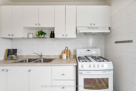 Photo 36 at 38 Wiltshire Avenue, Pellam Park, Toronto