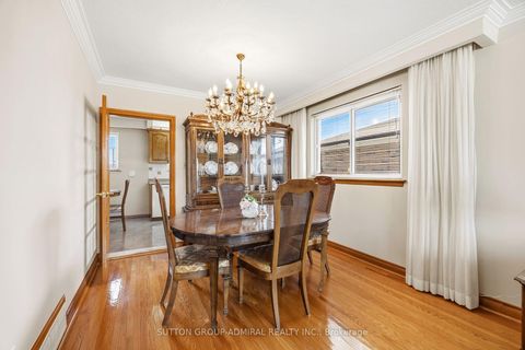 Photo 6 at 234 Derrydown Road, York University Heights, Toronto