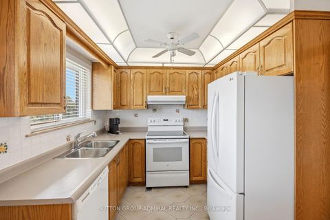 Photo 8 at 234 Derrydown Road, York University Heights, Toronto