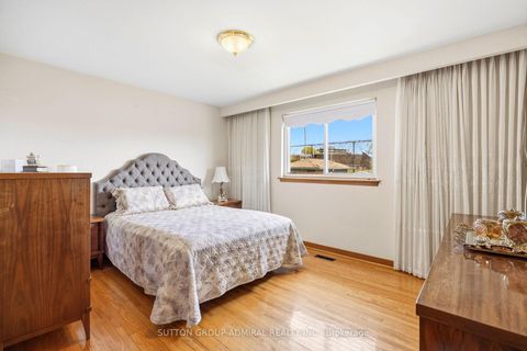 Photo 10 at 234 Derrydown Road, York University Heights, Toronto