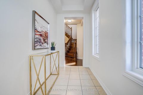 Photo 2 at 113 Riding Mountain Drive, Jefferson, Richmond Hill