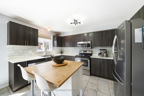 Photo 12 at 2100 Osbond Road, Alcona, Innisfil
