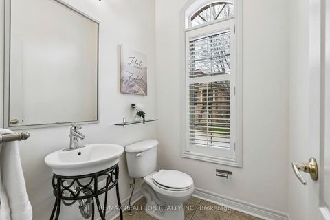 Photo 4 at 14 - 578 Tapestry Lane, Wyndham, Newmarket