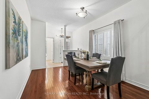 Photo 6 at 14 - 578 Tapestry Lane, Wyndham, Newmarket