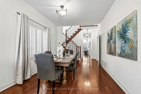 Photo 7 at 14 - 578 Tapestry Lane, Wyndham, Newmarket