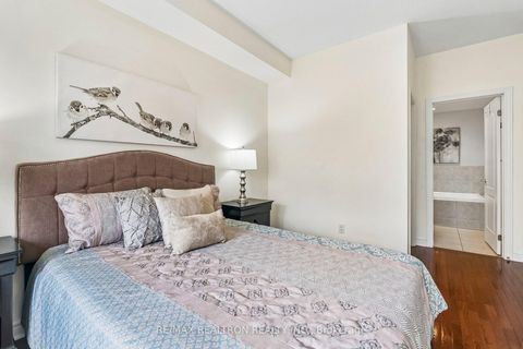 Photo 16 at 14 - 578 Tapestry Lane, Wyndham, Newmarket