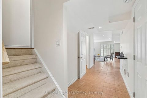 Photo 26 at 14 - 578 Tapestry Lane, Wyndham, Newmarket