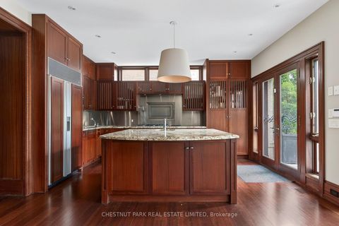 Photo 10 at 177 Roxborough Drive, Moore Park, Toronto