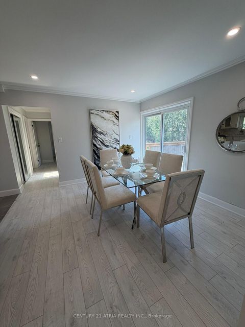 Photo 8 at 27 Waterbend Drive, Keswick South, Georgina