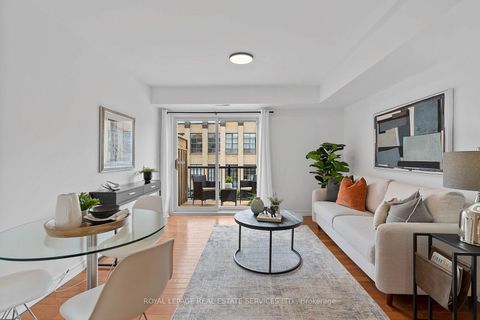 Photo 6 at 207 - 262 St Helens Avenue, Dufferin Grove, Toronto