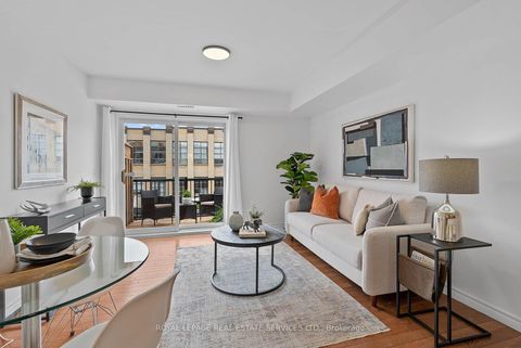 Photo 7 at 207 - 262 St Helens Avenue, Dufferin Grove, Toronto