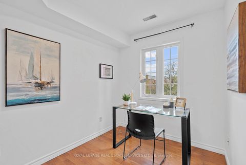 Photo 13 at 207 - 262 St Helens Avenue, Dufferin Grove, Toronto