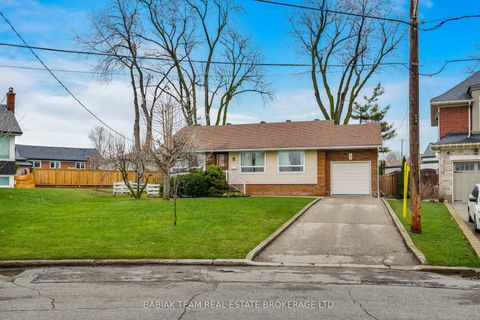 Photo 1 at 9 Camborne Avenue, CFB, Toronto