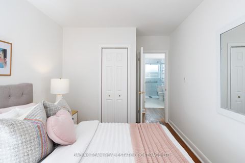 Photo 29 at 9 Camborne Avenue, CFB, Toronto