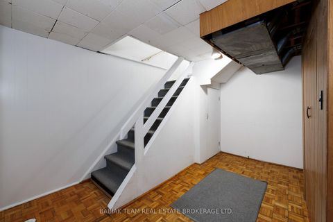 Photo 34 at 9 Camborne Avenue, CFB, Toronto