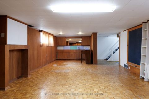 Photo 37 at 9 Camborne Avenue, CFB, Toronto