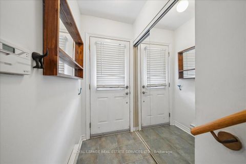 Photo 7 at 14 Connolly Street, Pellam Park, Toronto