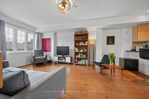 Photo 9 at 14 Connolly Street, Pellam Park, Toronto