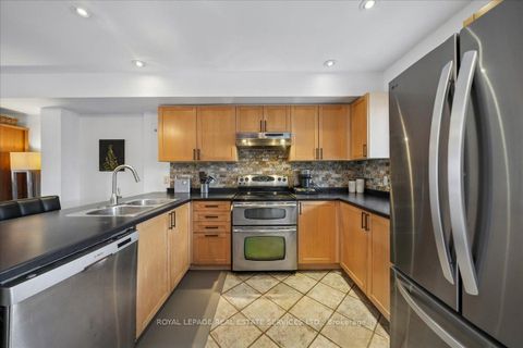 Photo 17 at 14 Connolly Street, Pellam Park, Toronto