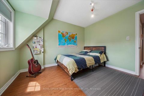 Photo 32 at 14 Connolly Street, Pellam Park, Toronto