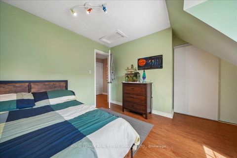 Photo 33 at 14 Connolly Street, Pellam Park, Toronto