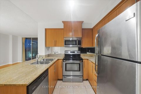 Photo 4 at 2C - 6 Rosebank Drive, Malvern, Toronto