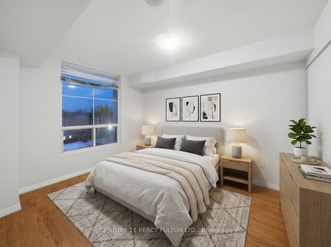 Photo 8 at 2C - 6 Rosebank Drive, Malvern, Toronto