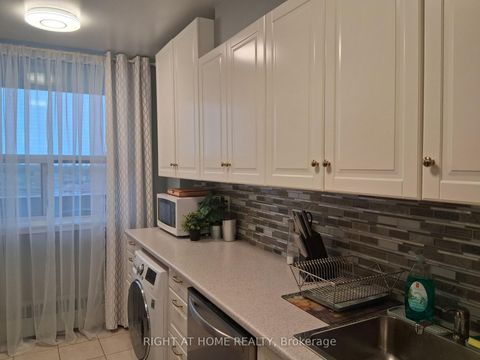 Photo 13 at 1001 - 235 Grandravine Drive, Jane Heights, Toronto
