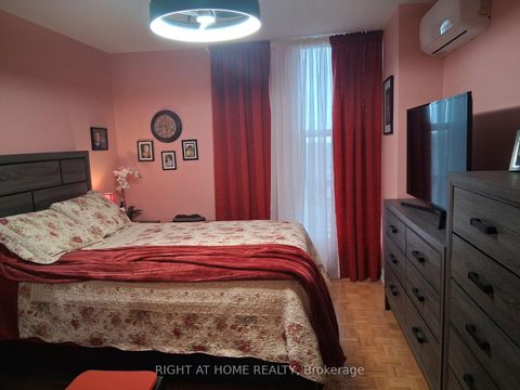 Photo 16 at 1001 - 235 Grandravine Drive, Jane Heights, Toronto