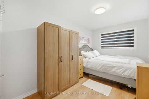 Photo 17 at 205 - 5877 Bathurst Street, Newtonbrook West, Toronto
