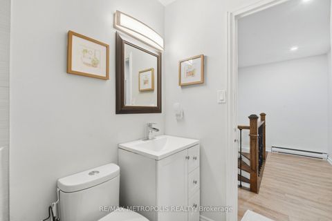 Photo 20 at 205 - 5877 Bathurst Street, Newtonbrook West, Toronto