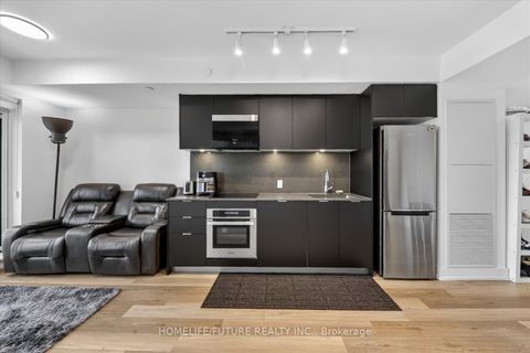 Photo 12 at 1017 - 8 Cedarland Drive, Unionville, Markham