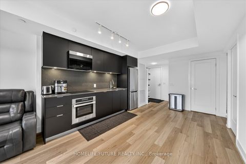 Photo 13 at 1017 - 8 Cedarland Drive, Unionville, Markham