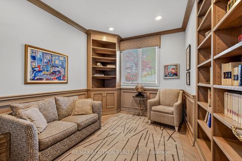 Photo 21 at 15 Sunforest Court, Newtonbrook West, Toronto