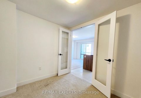 Photo 14 at 32 Silo Mews, Rural Barrie Southeast, Barrie