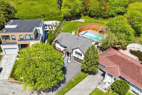 Photo 2 at 41 Larabee Crescent, Donalda, Toronto