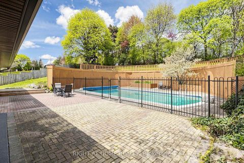 Photo 11 at 41 Larabee Crescent, Donalda, Toronto