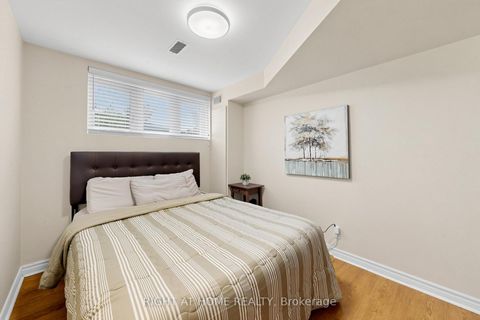 Photo 32 at 41 Larabee Crescent, Donalda, Toronto