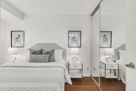 Photo 13 at 727 - 600 Fleet Street, Niagara, Toronto