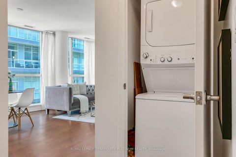 Photo 18 at 727 - 600 Fleet Street, Niagara, Toronto